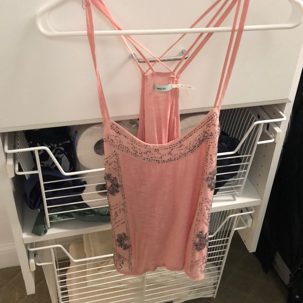 urban tank top